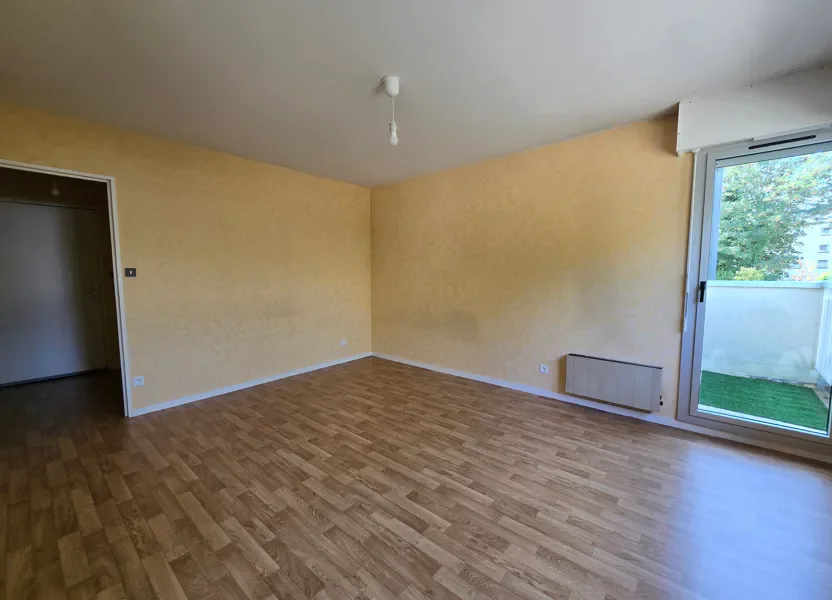 Flat Rue d'Isle in Limoges