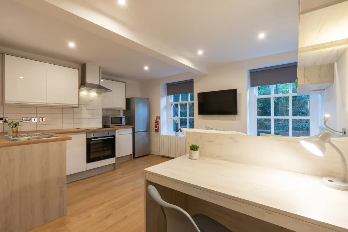 Flat Eskdale Terrace in Newcastle upon Tyne