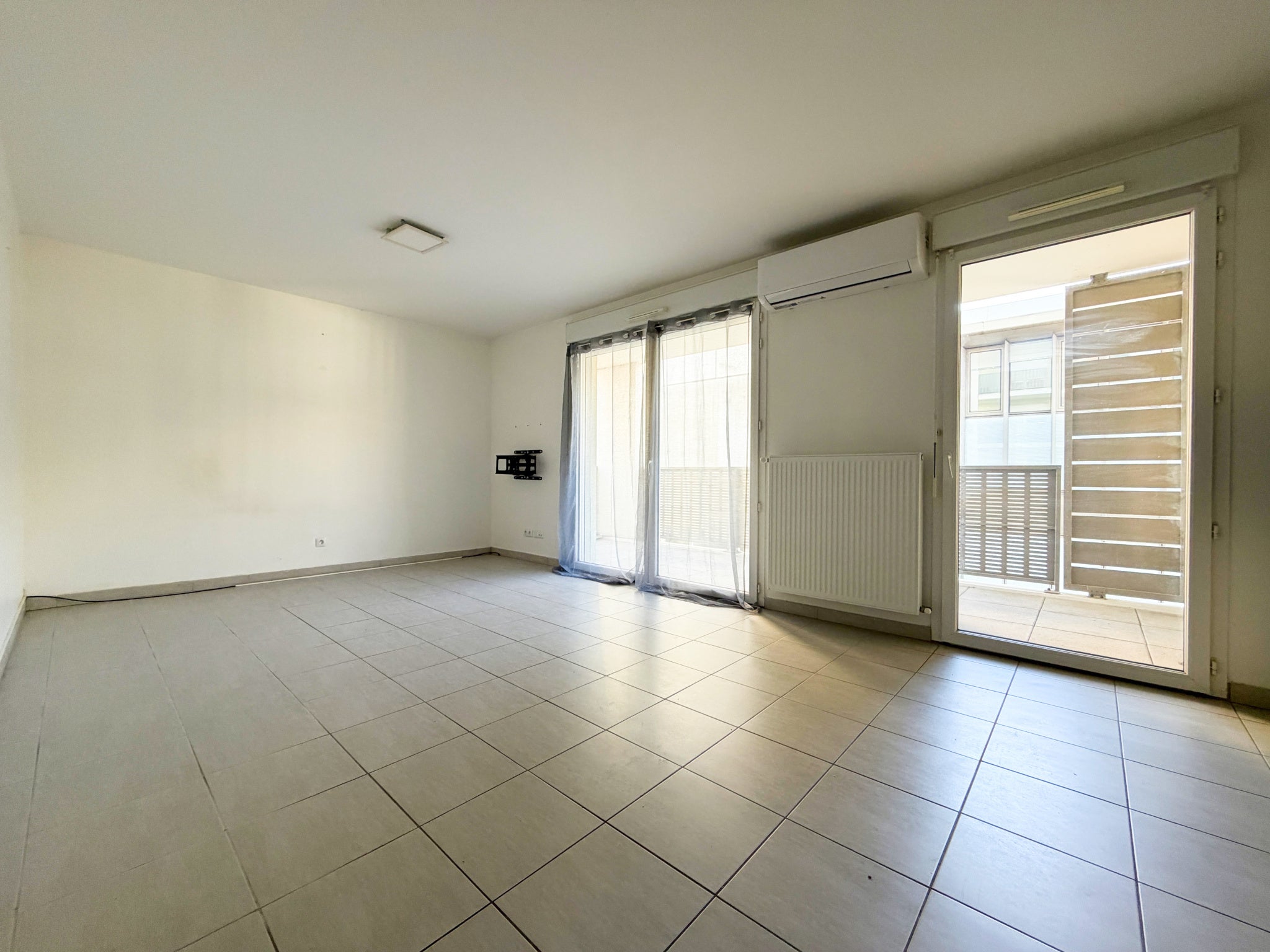 Flat Rue des Frères Lumière in Rillieux-la-Pape