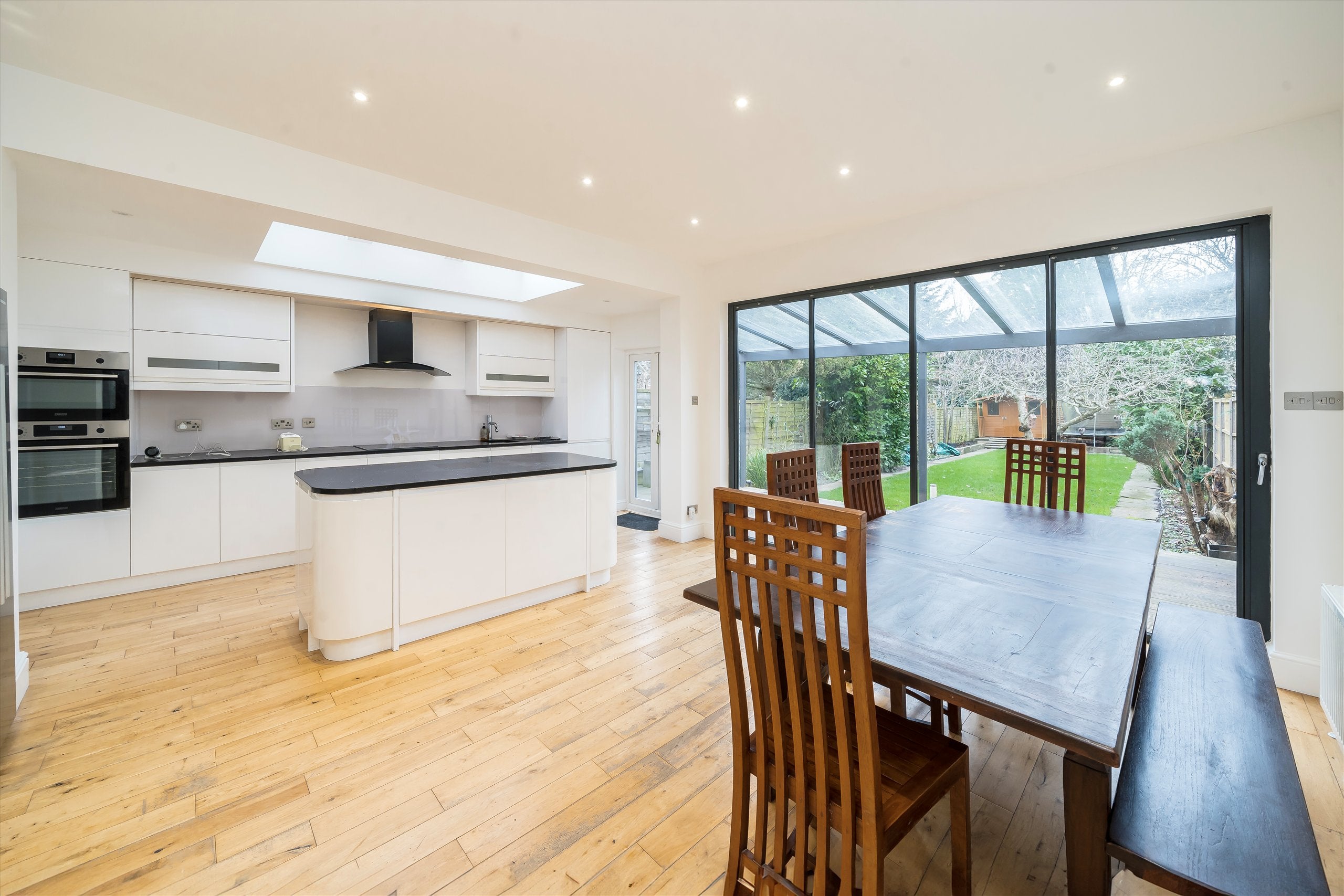 House Cranhurst Road in Greater London