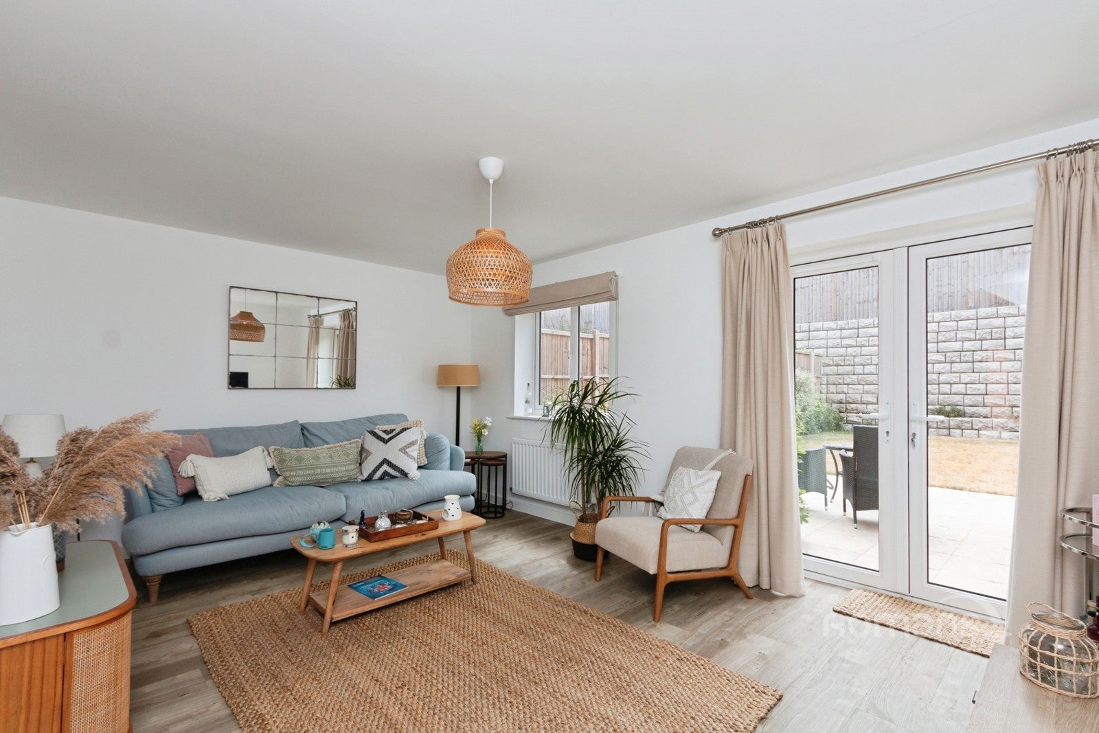 House Whins Close in Camberley