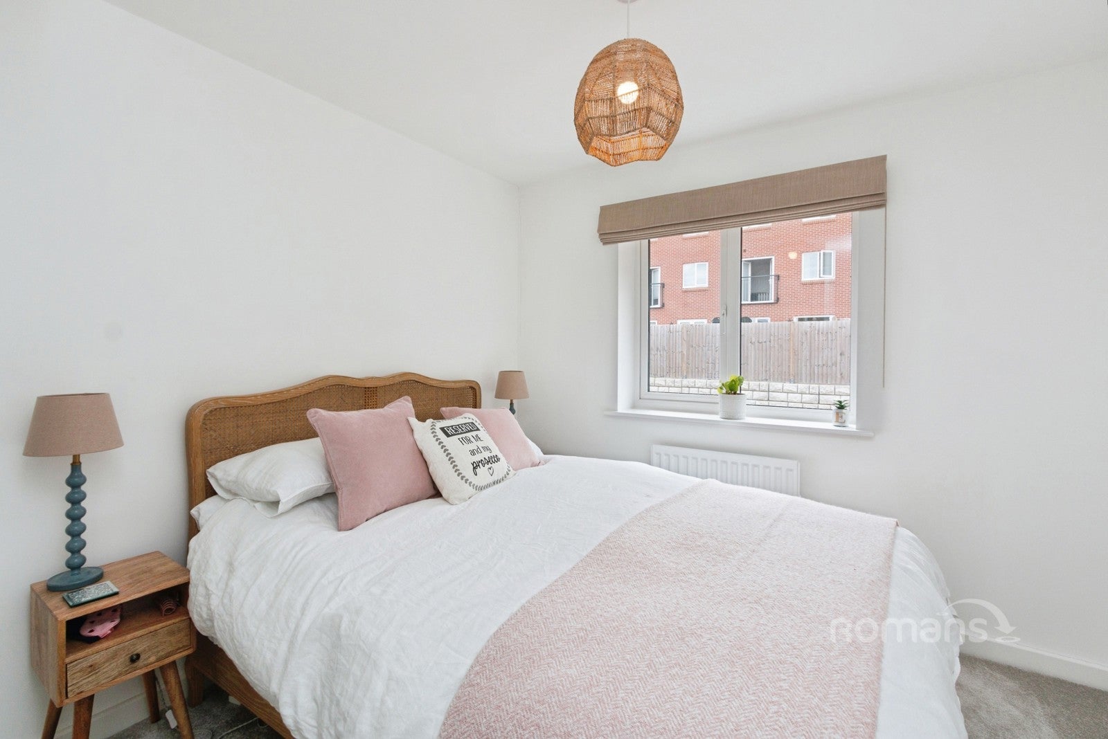 House Whins Close in Camberley