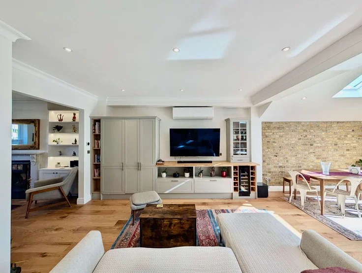 Flat Bridgford Street in Greater London