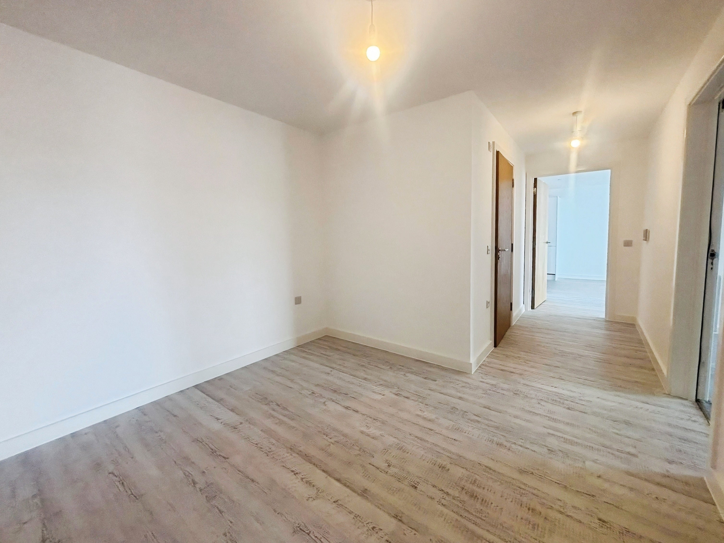 Flat Albert Place in Peterborough
