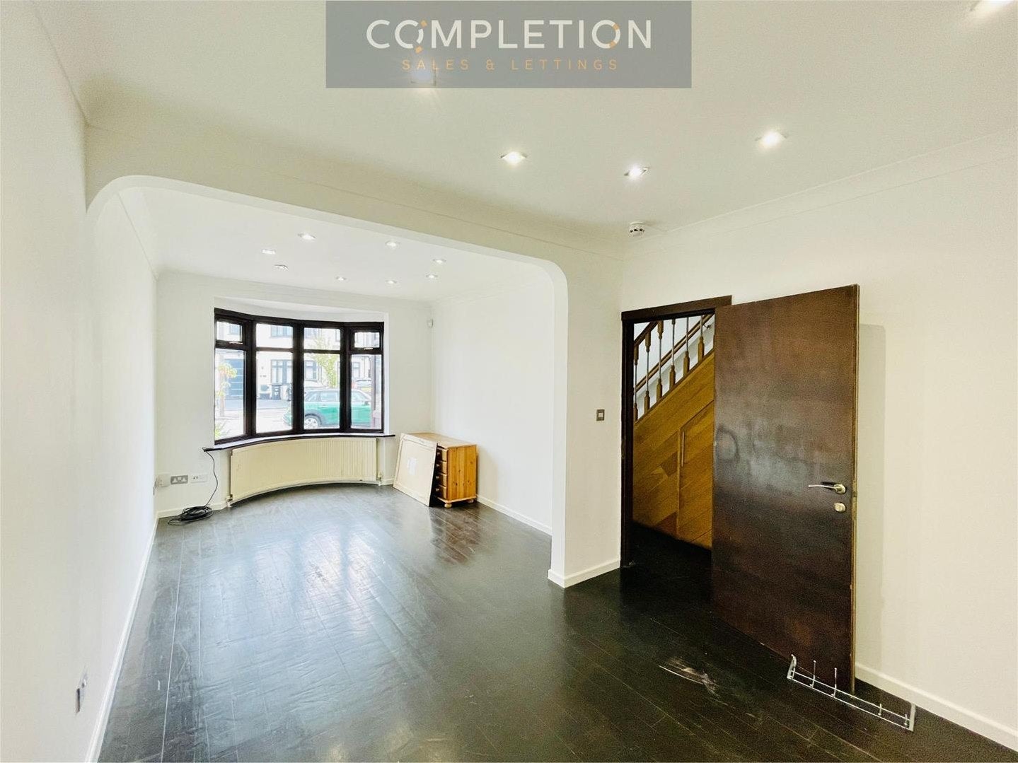 House Dunspring Lane in Greater London