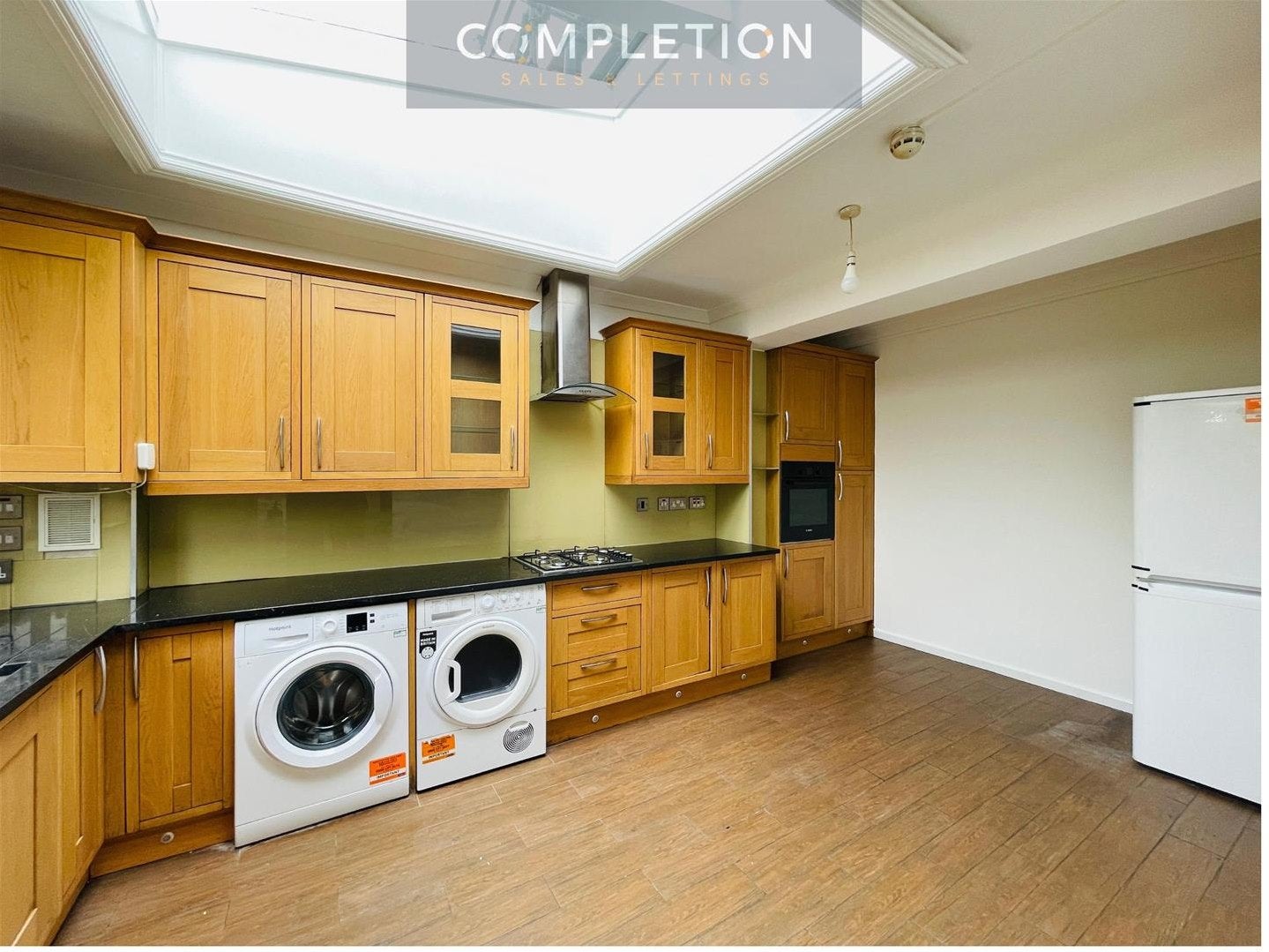 House Dunspring Lane in Greater London