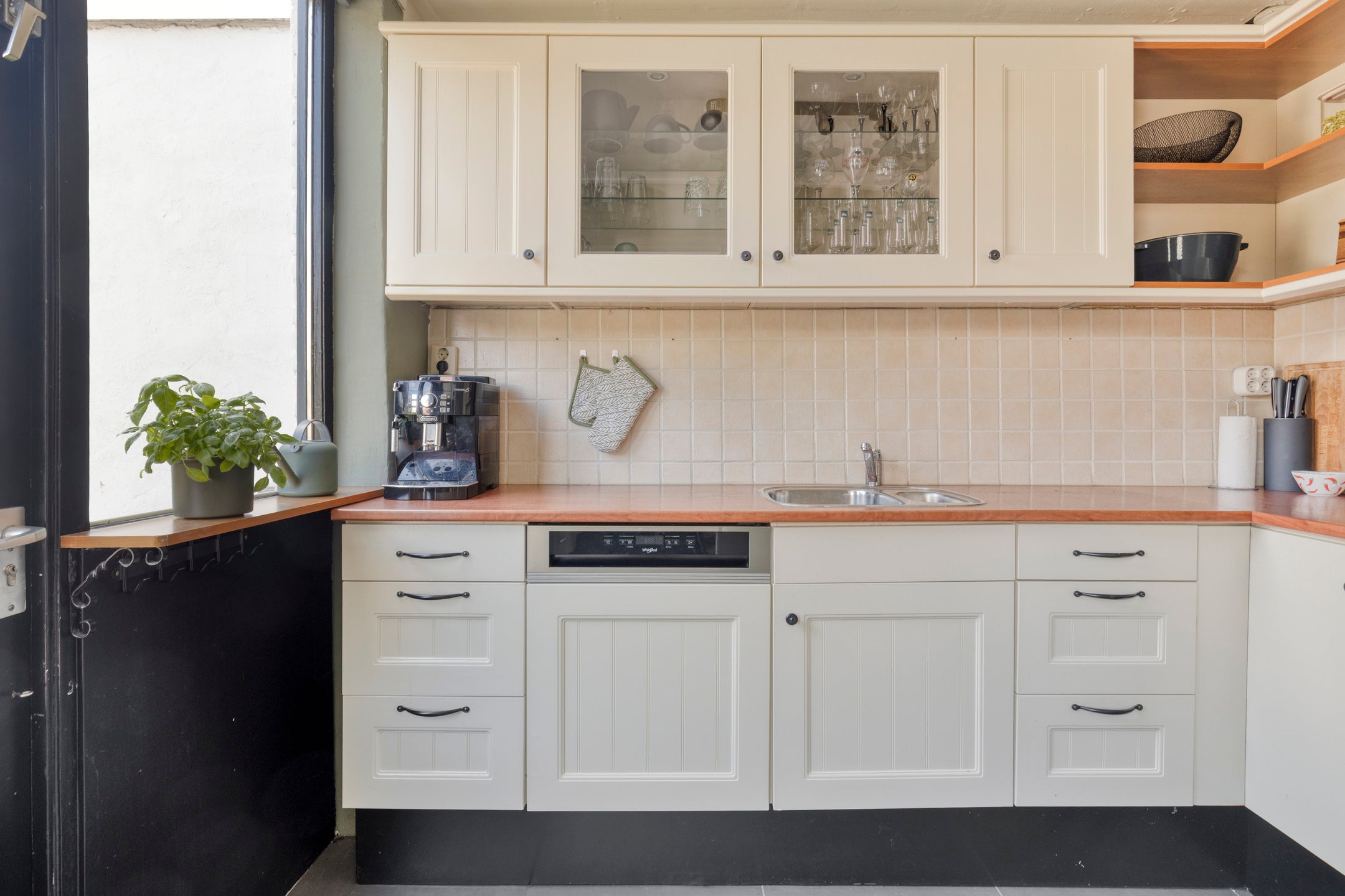 Tussenwoning te koop: Reijersstraat 5, Elst