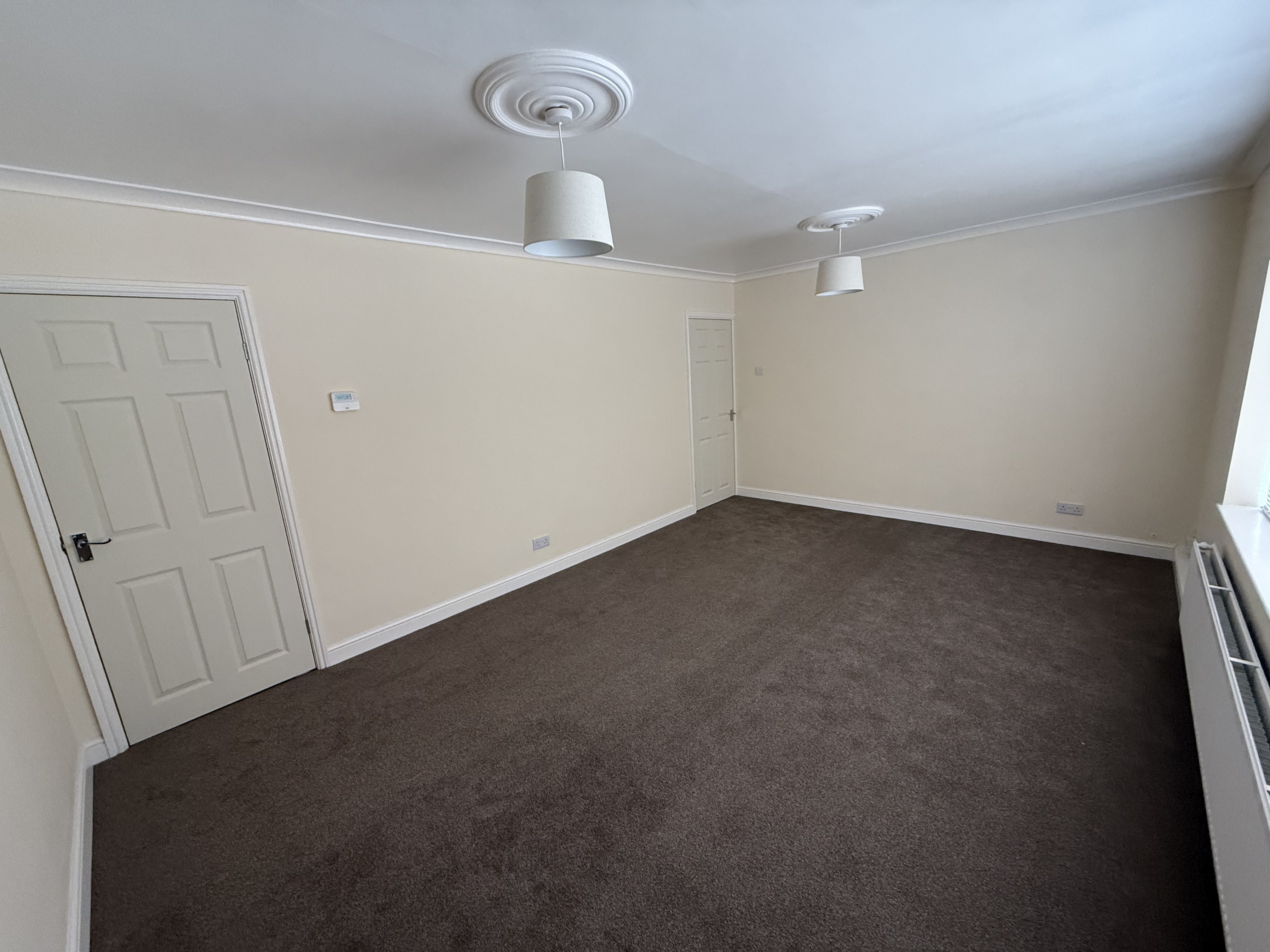 Flat Winster Road in Wolverhampton