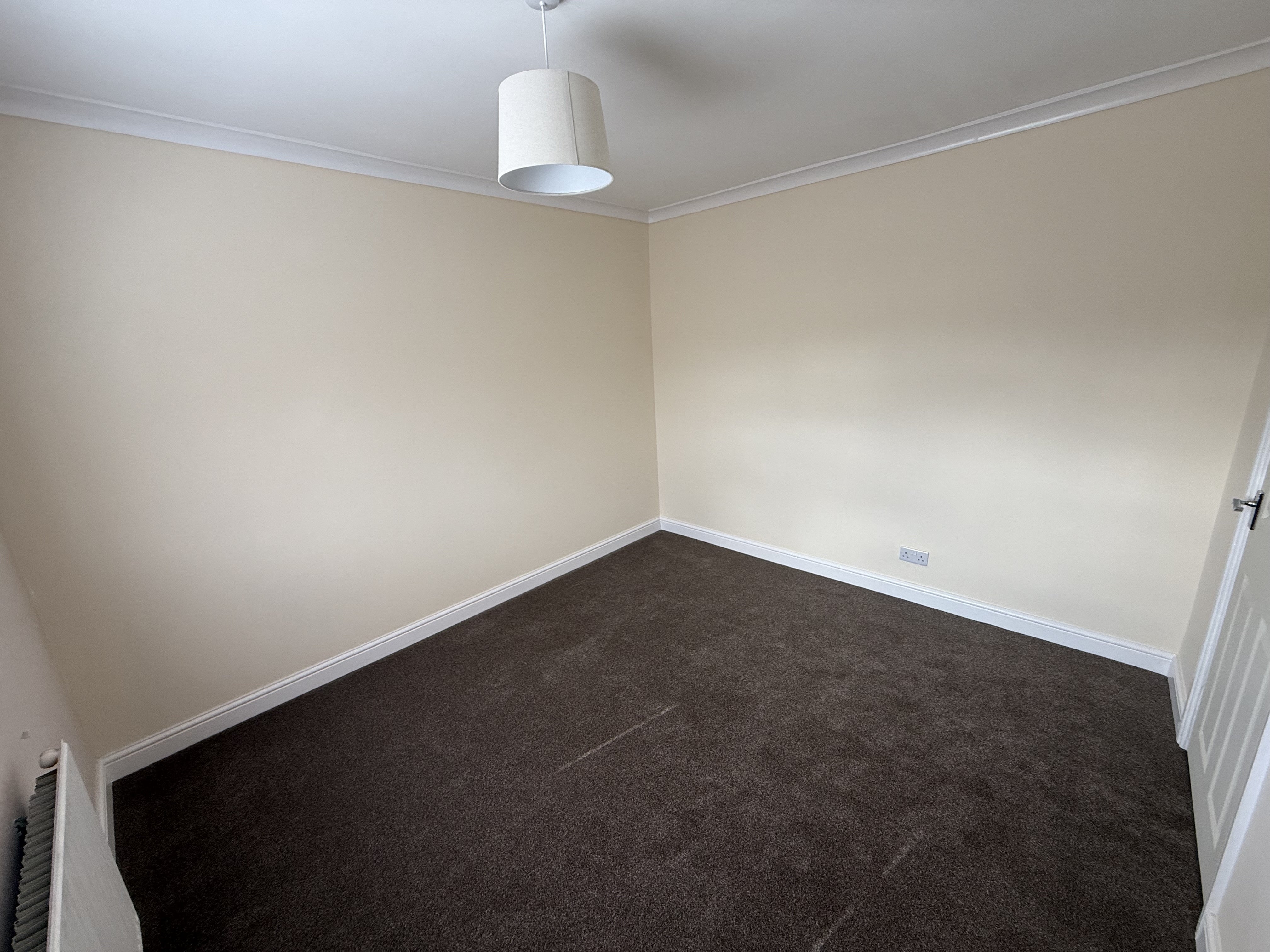 Flat Winster Road in Wolverhampton