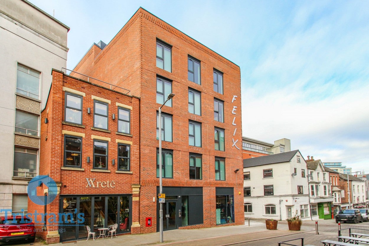 Flat Warser Gate in Nottingham