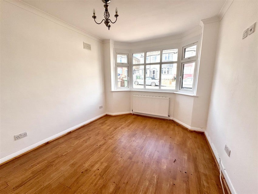 House Elm Grove in Greater London