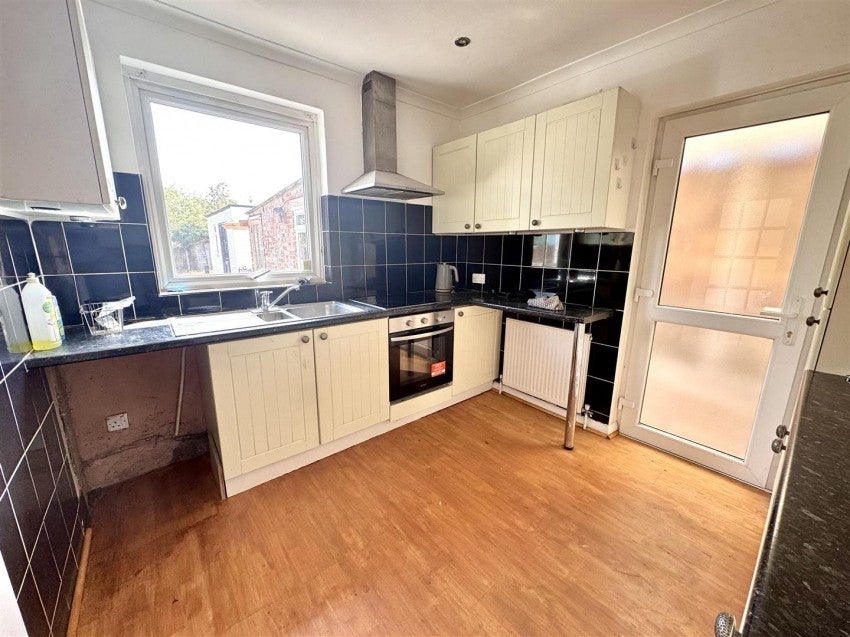 House Elm Grove in Greater London