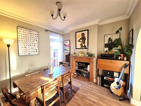 House Cotterill Road in Greater London