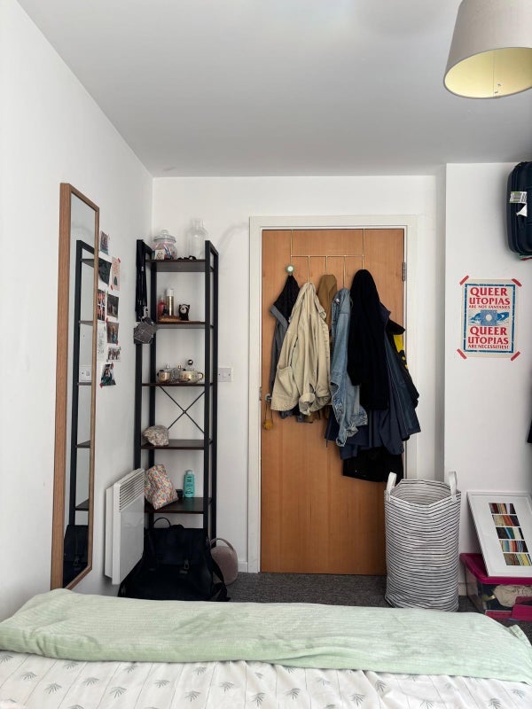 Room Green Lane in Sheffield