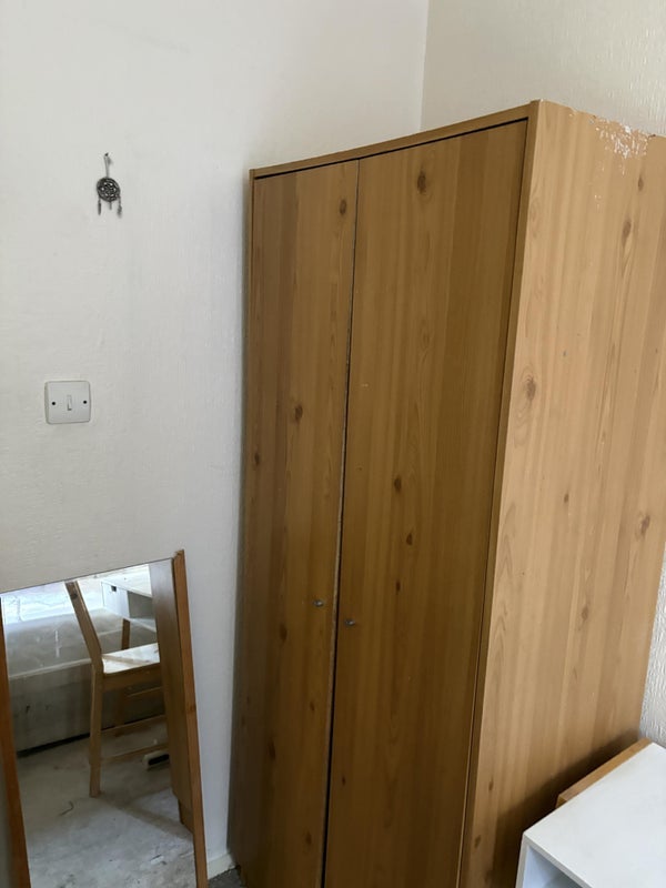 Room Rosebank Gardens in Greater London