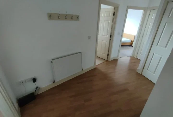Flat Hillside in Greater London