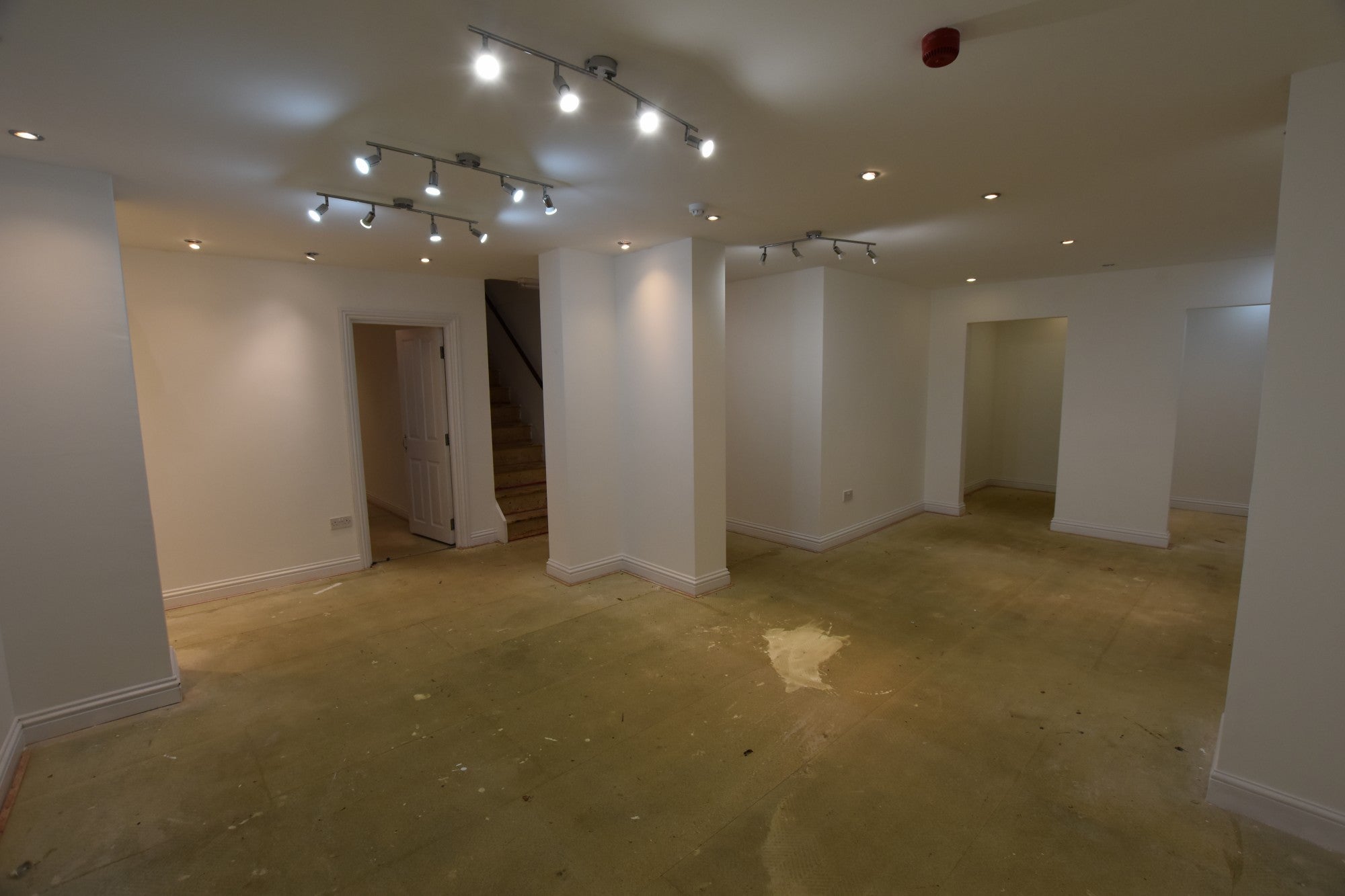 Room Park Road in Greater London
