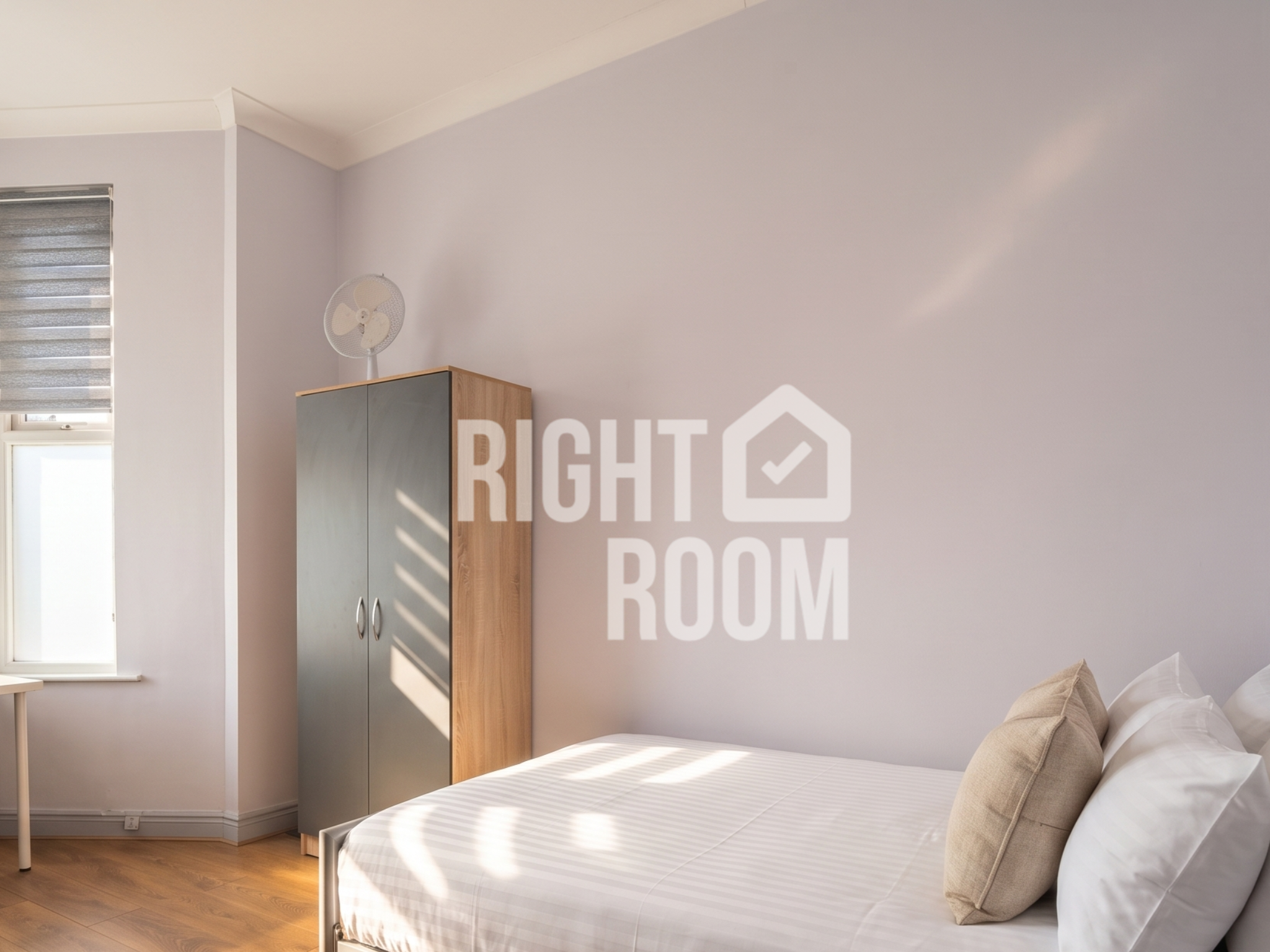 Room Falkland Road in Greater London