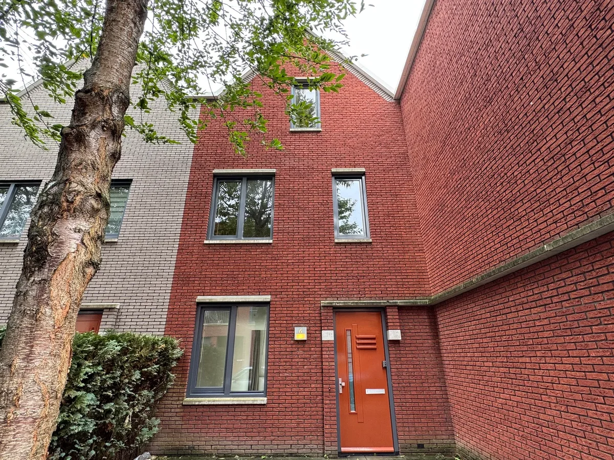 recent house