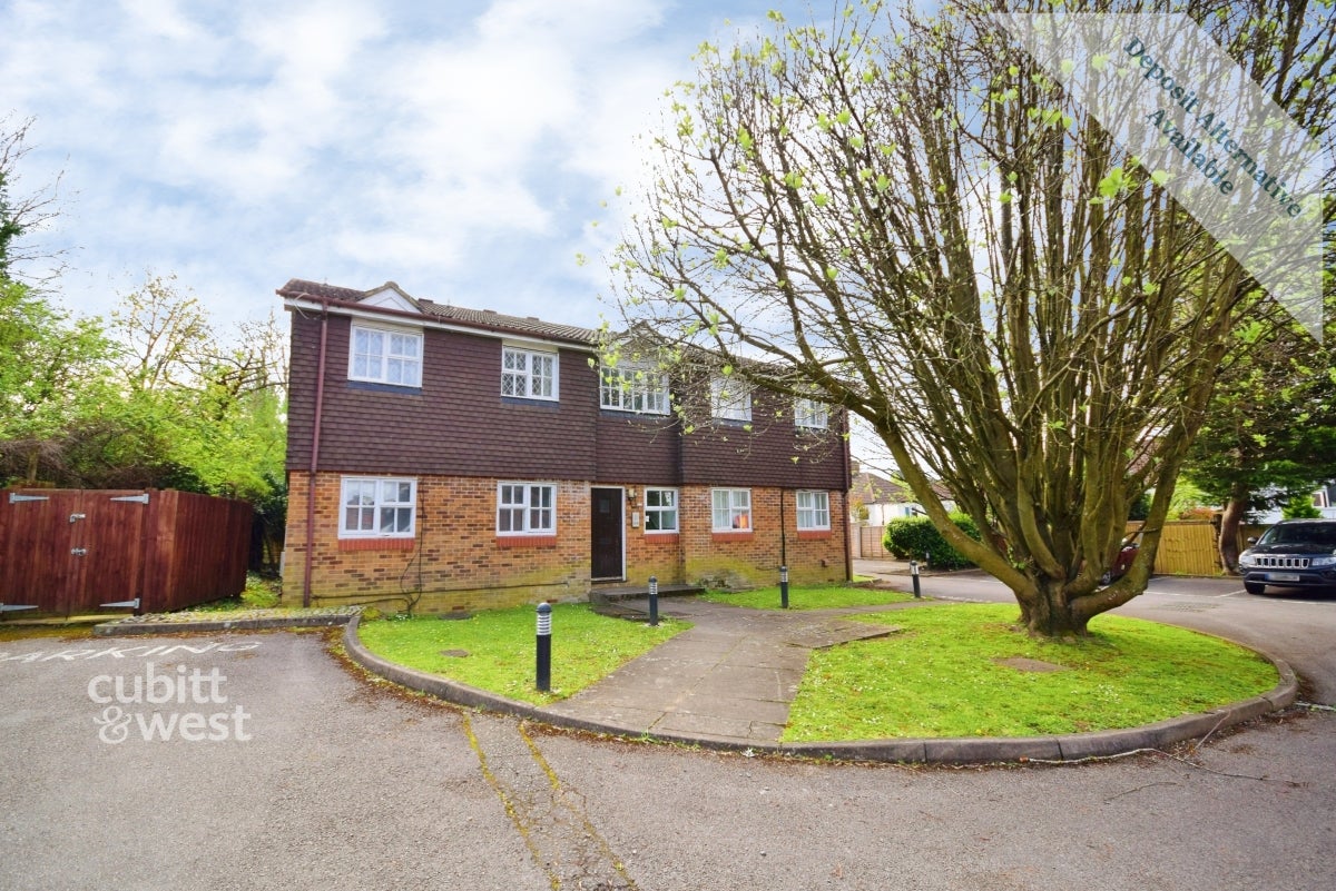 Flat Heathdene Road in Greater London