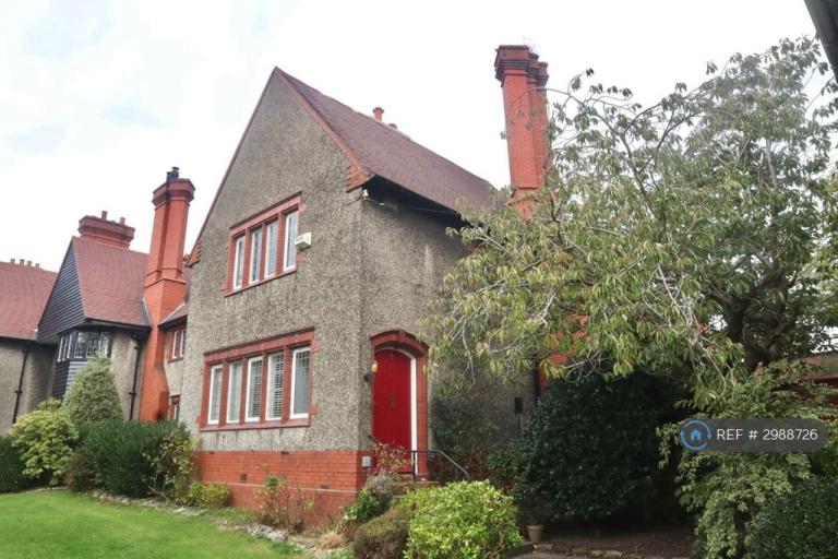 House Water Street in New Ferry
