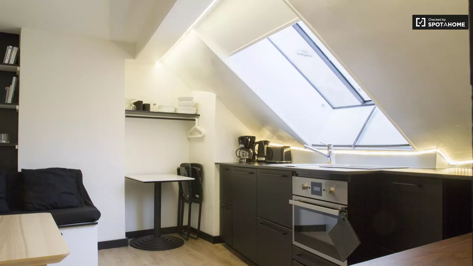 Flat Rue des Haudriettes in Paris