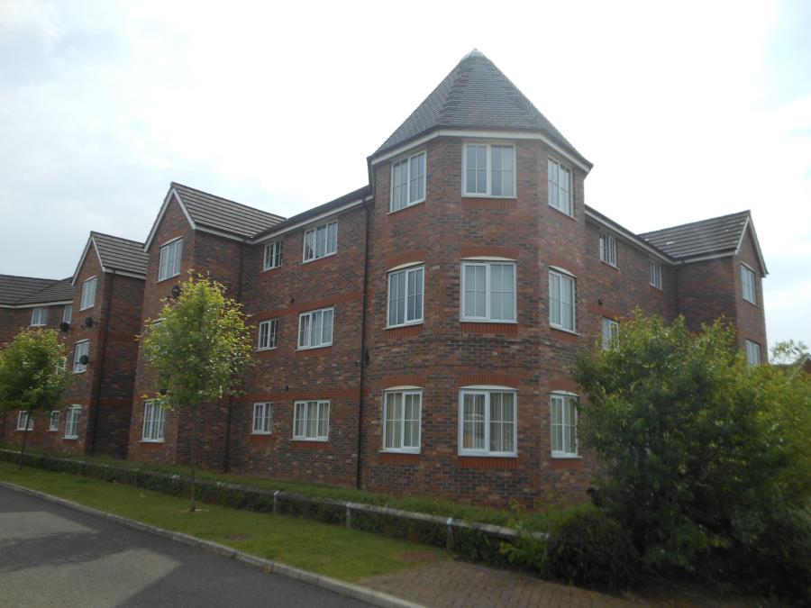 Flat Royal Drive in Preston