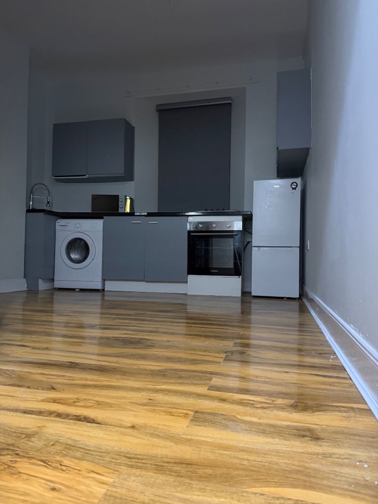 Flat Wellmeadow Street in Paisley