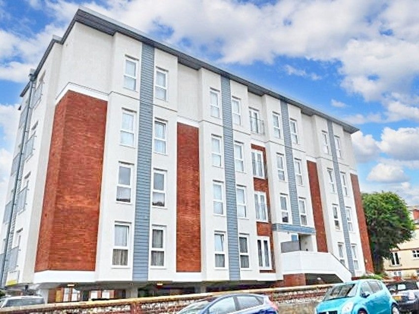 Flat Eversfield Road in Eastbourne