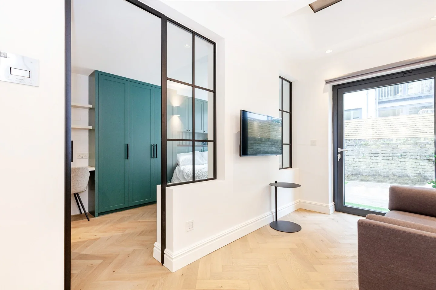 Flat Winchester Street in City of Westminster