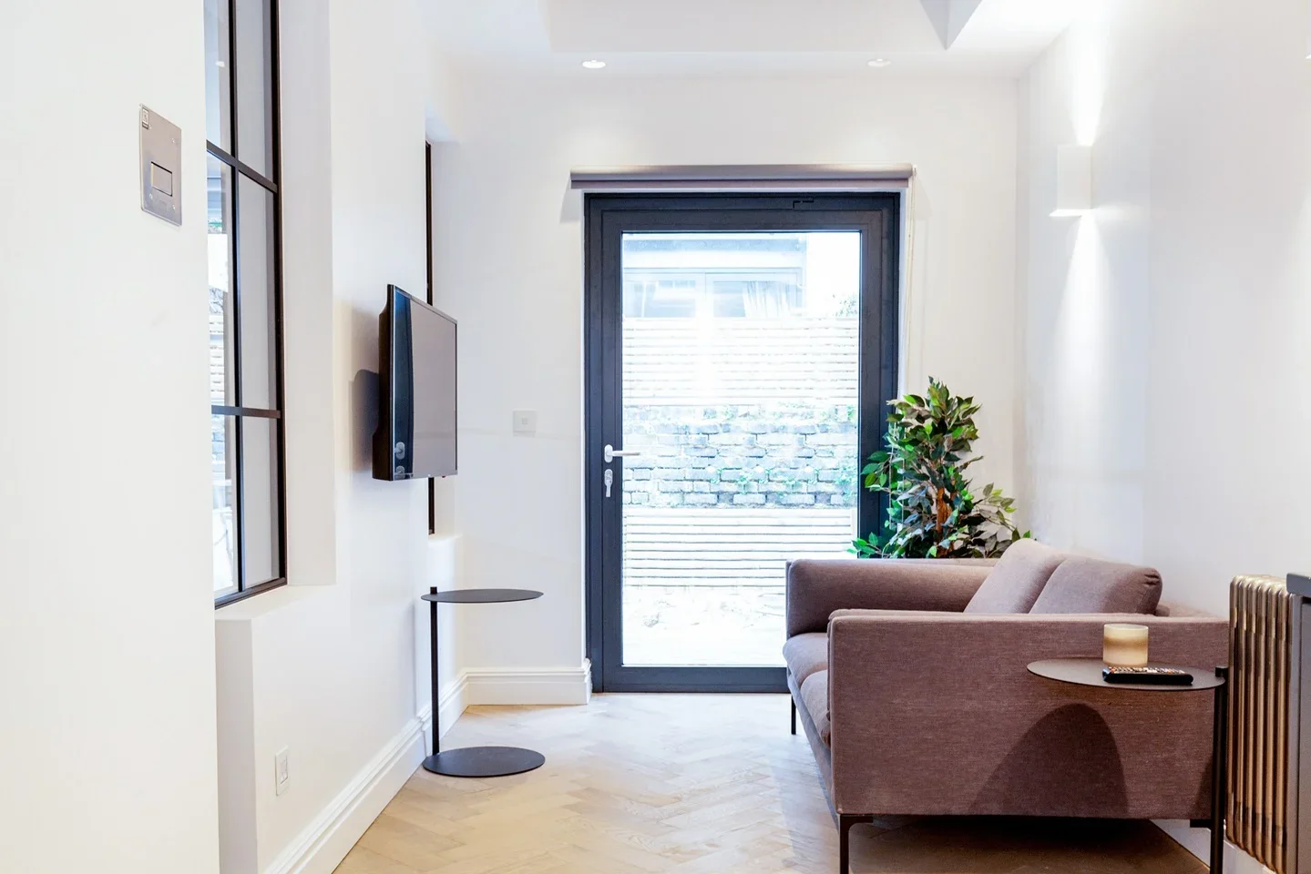 Flat Winchester Street in City of Westminster