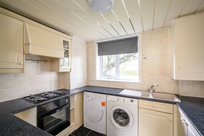 Room Sighthill Loan in City of Edinburgh
