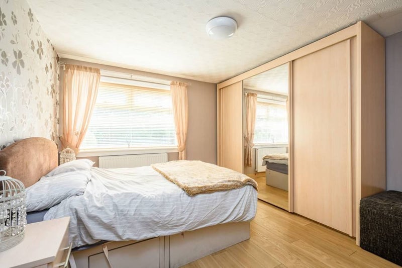 Room Sighthill Loan in City of Edinburgh