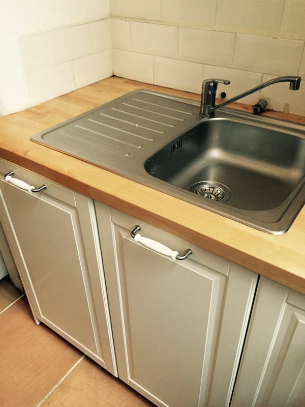 Room Avonmore Road in Greater London