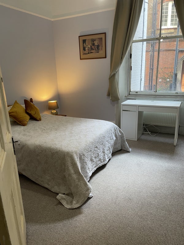 Room Avonmore Road in Greater London