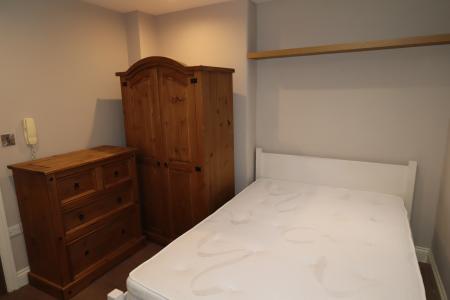 Room Lilly's Road in Lincoln