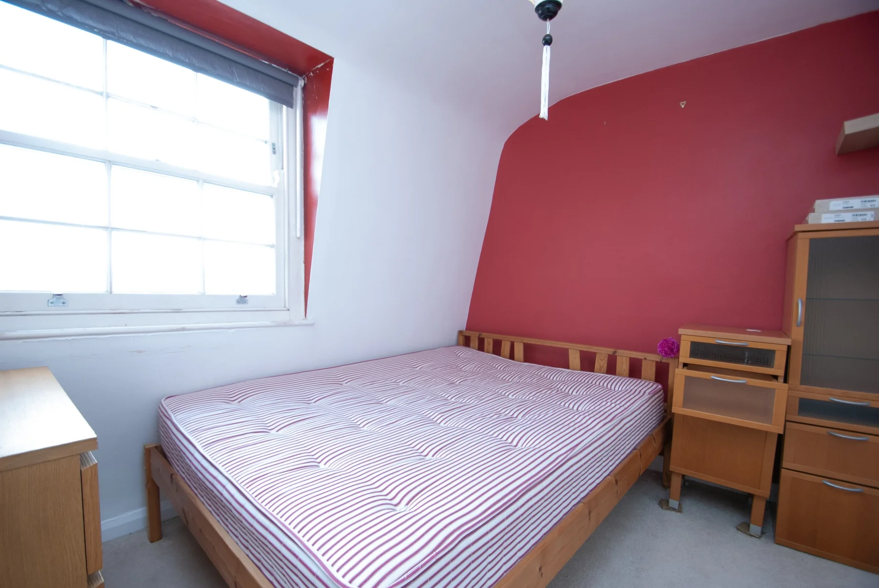 Flat Essex Road in Greater London