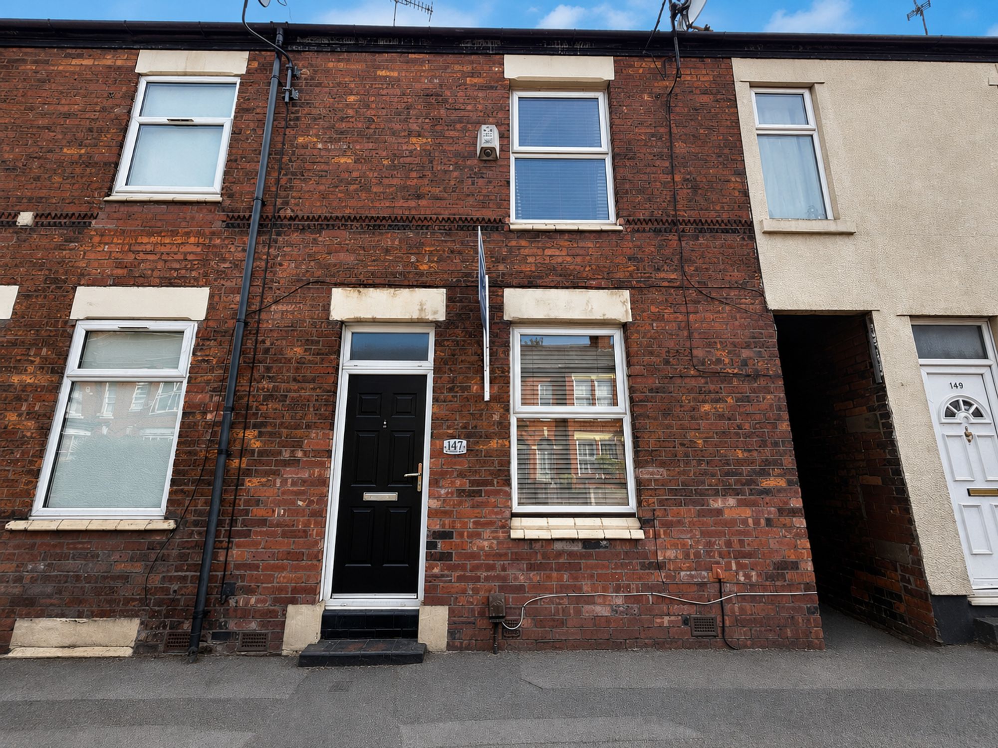House Bramhall Lane in Bramhall