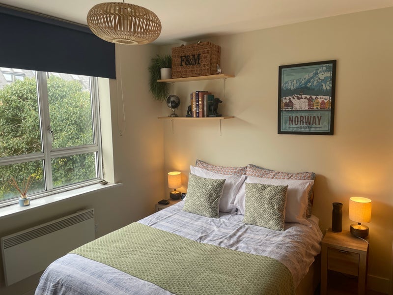 Room Penwith Road in Greater London