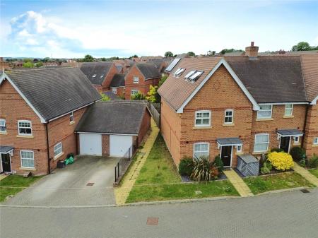 House Whitethorn in Shinfield