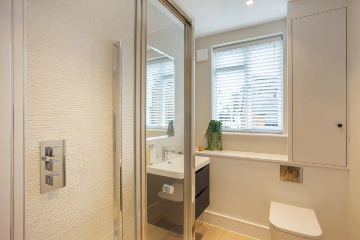 Flat Langland Gardens in Greater London