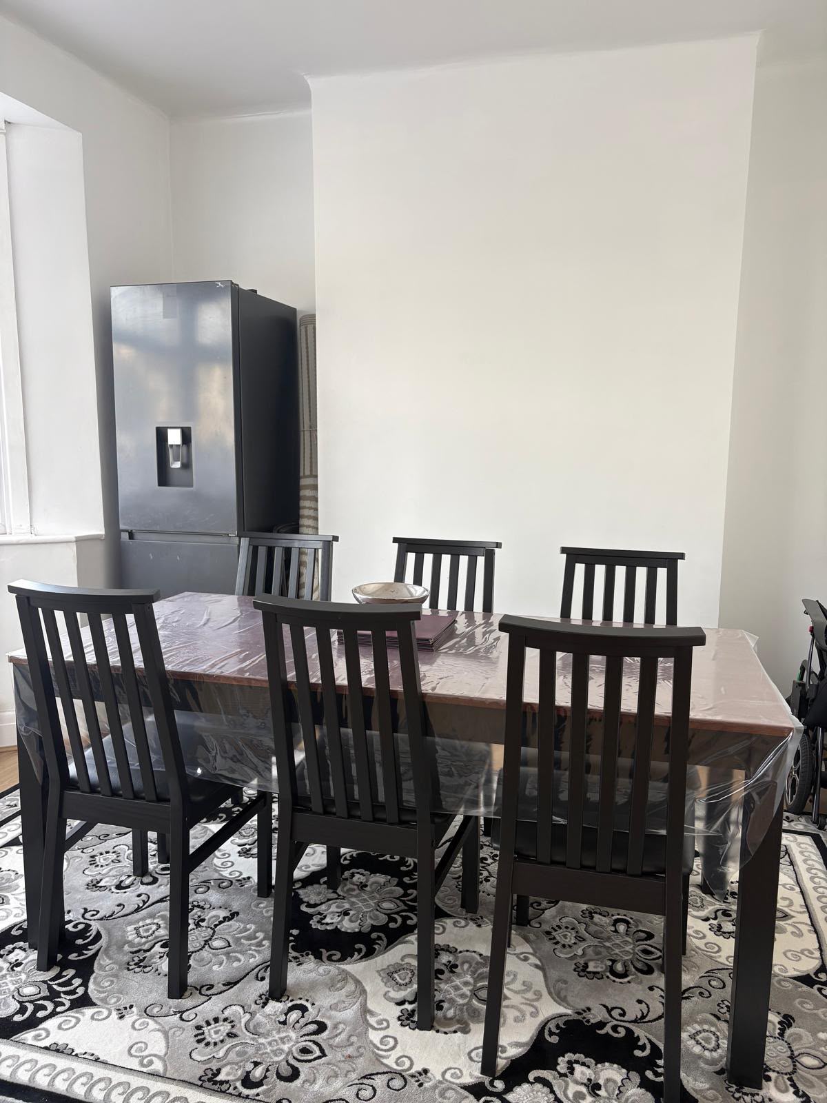 Room St Edmund's Road in Greater London