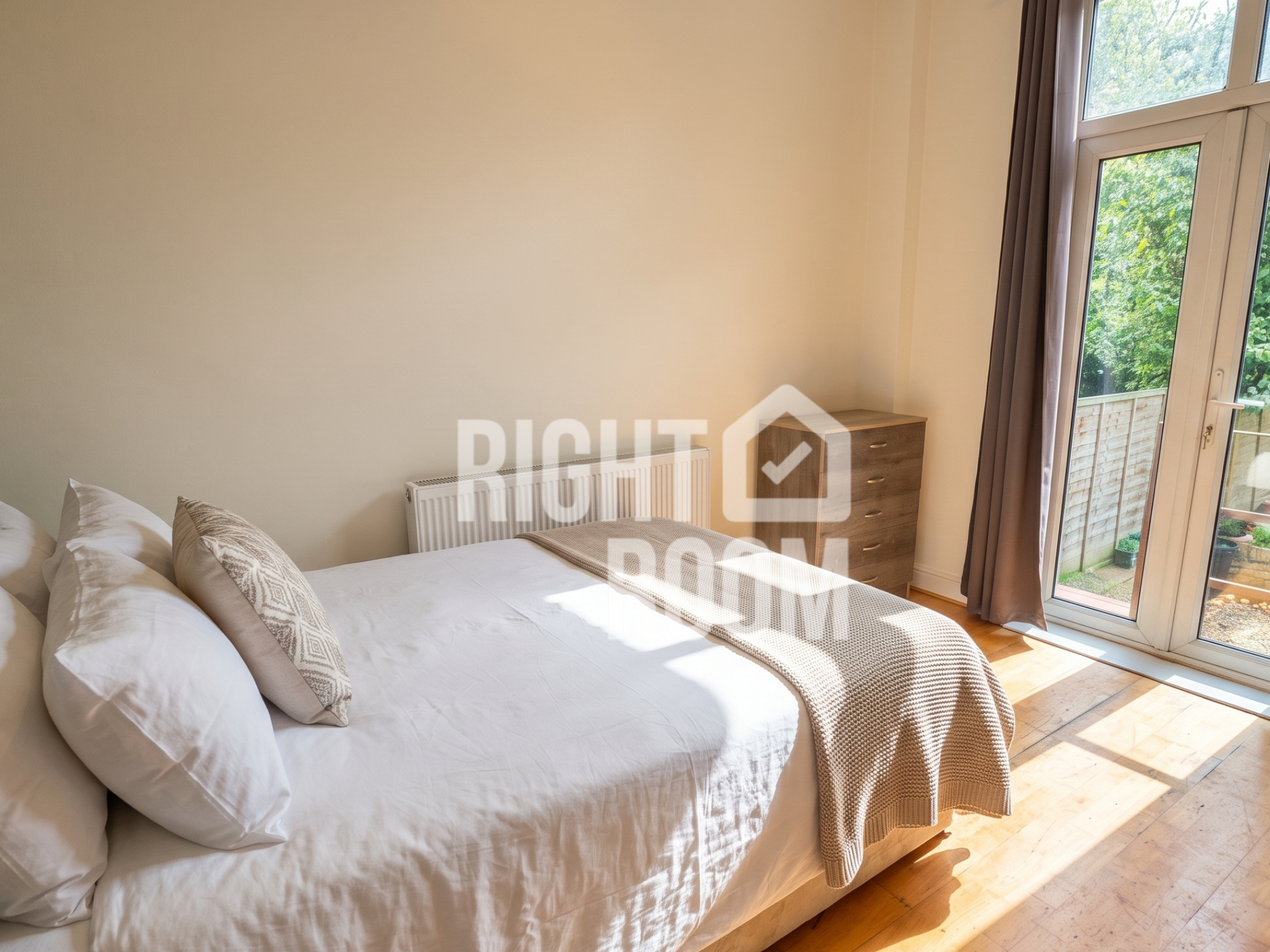 Flat Bellefields Road in Greater London