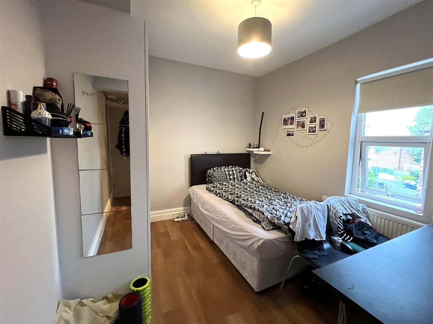 Room Hesketh Avenue in Leeds
