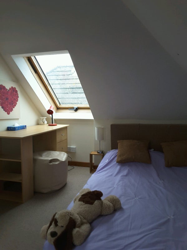 Room Queensland Road in Bournemouth