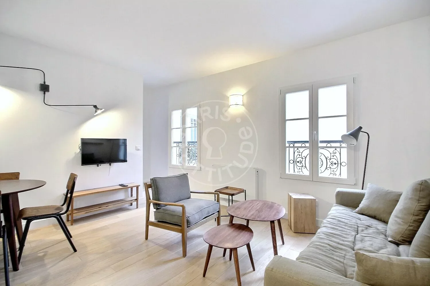 Flat Rue Mayet in Paris