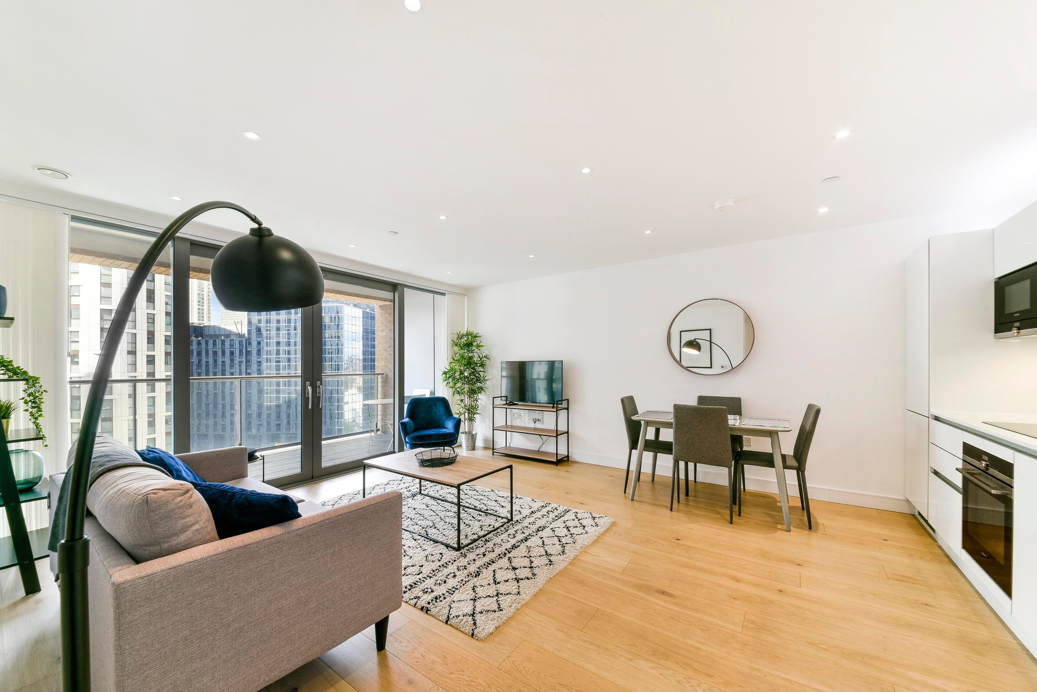 Flat Alexia Square in Greater London