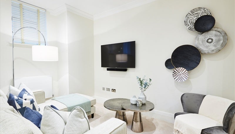 Flat Rainville Road in Greater London