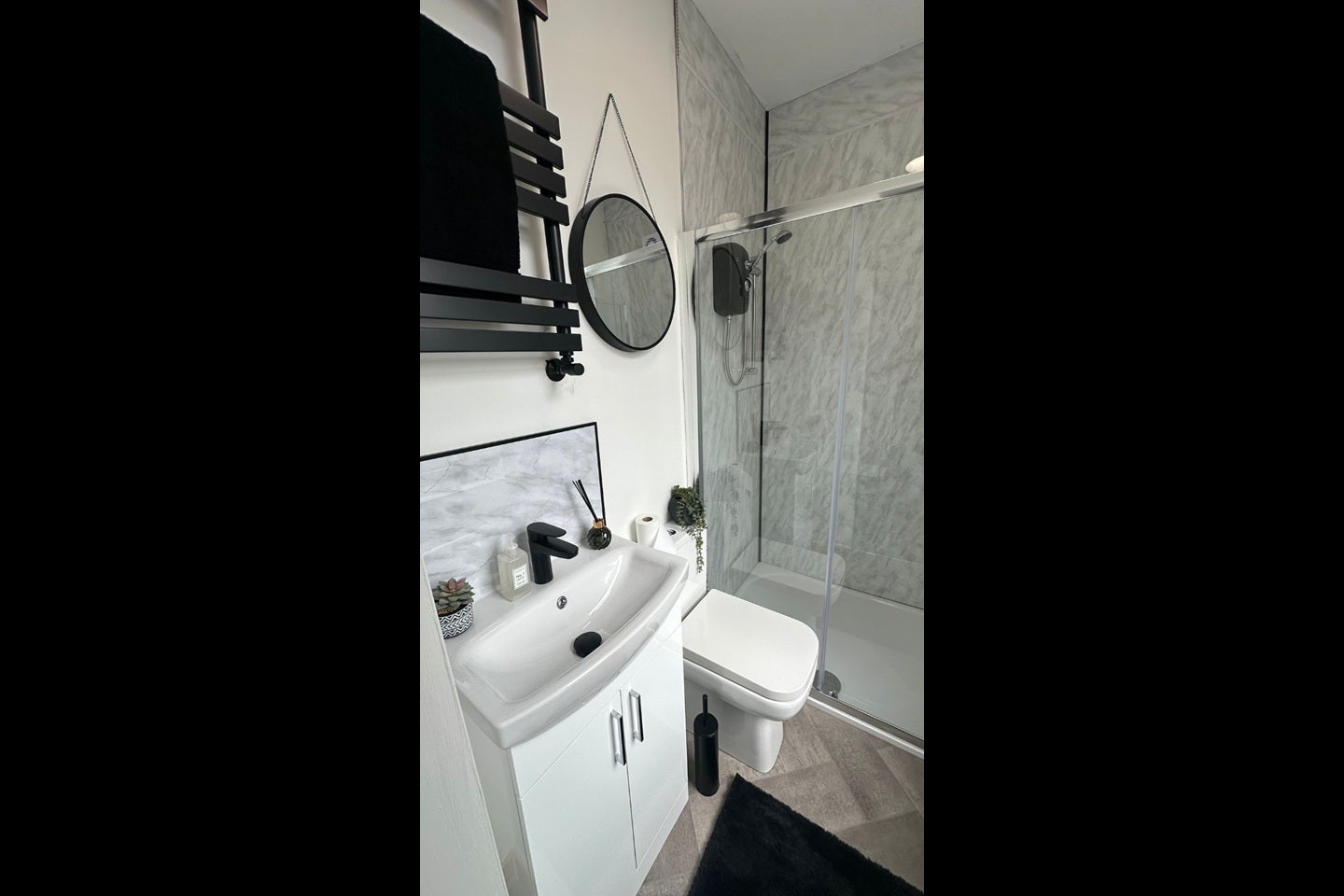 Room Grosvenor Street in Prestwich