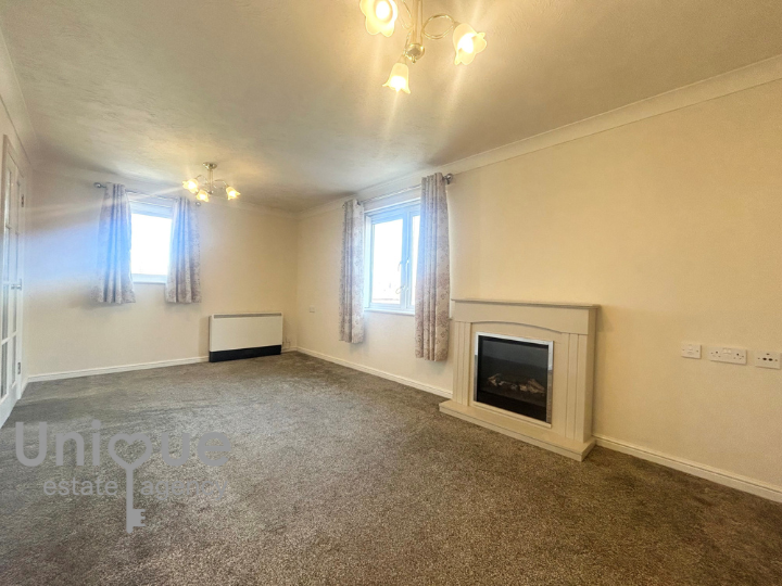Flat Admiral Heights in Bispham